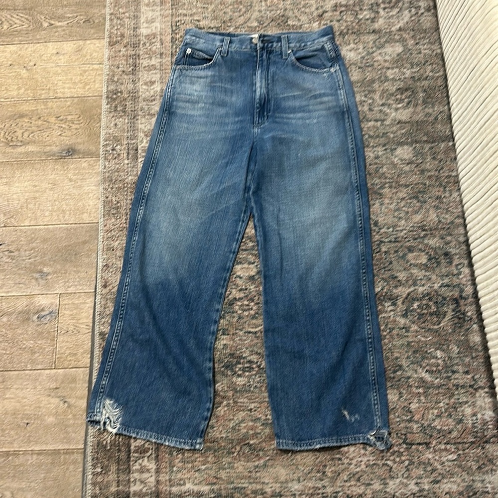AMO Ava Crop Denim